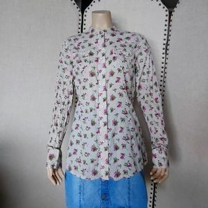ARIAT Floral Long sleeve Snap front Blouse size L